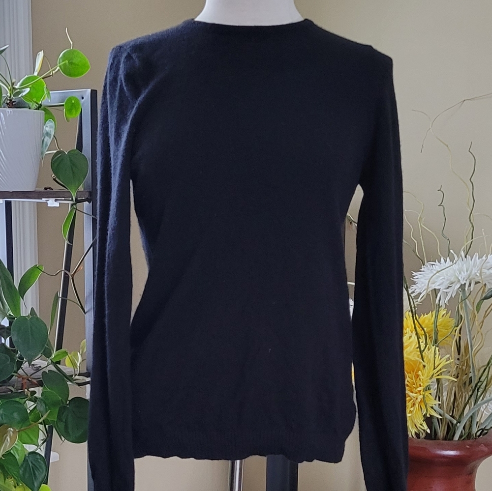 LL Bean Classic Cashmere Crewneck